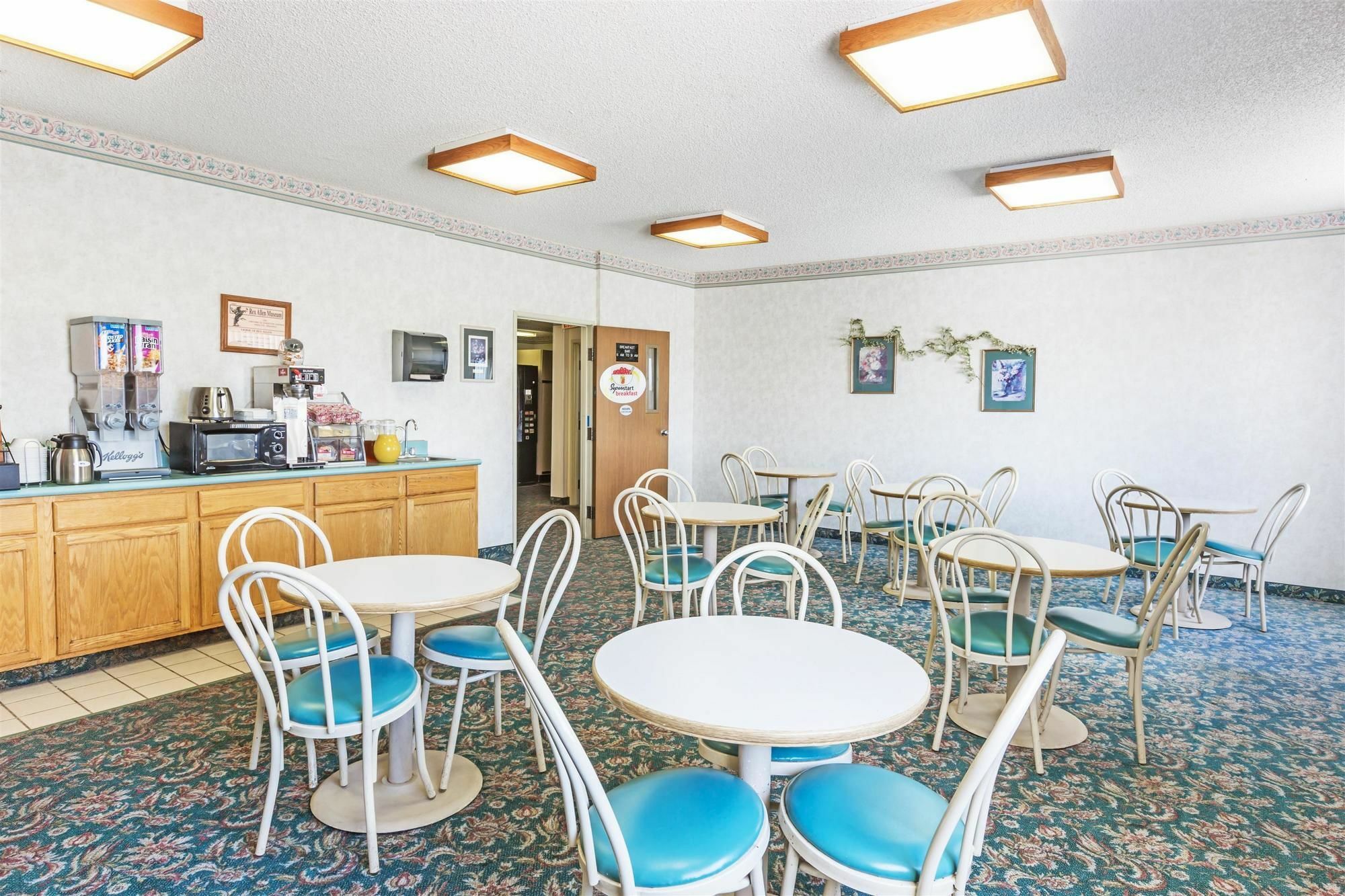 Super 8 By Wyndham Willcox Motel Exterior photo